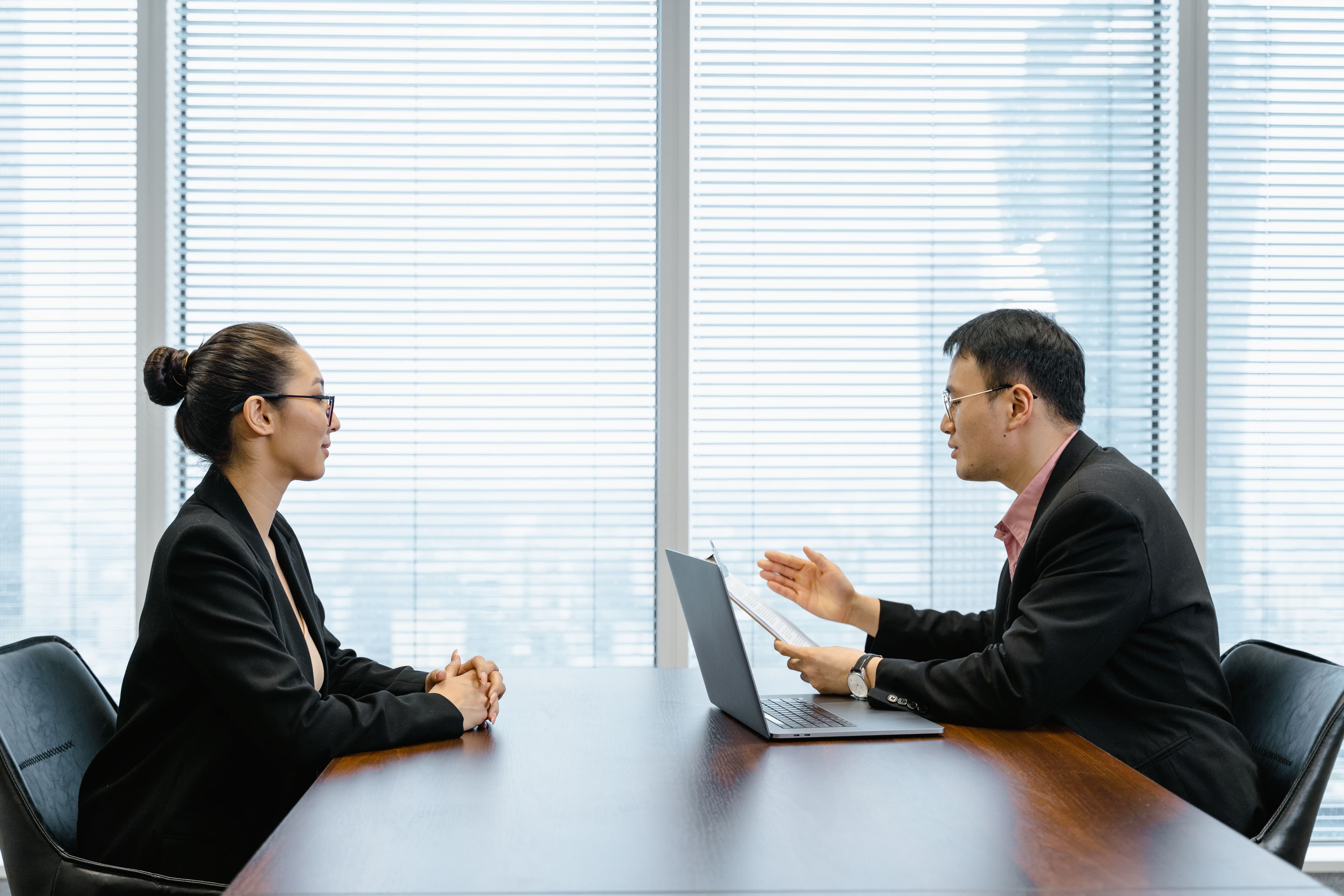 The New Talent Acquisition Operating Model: What Changes When AI Takes on Screening